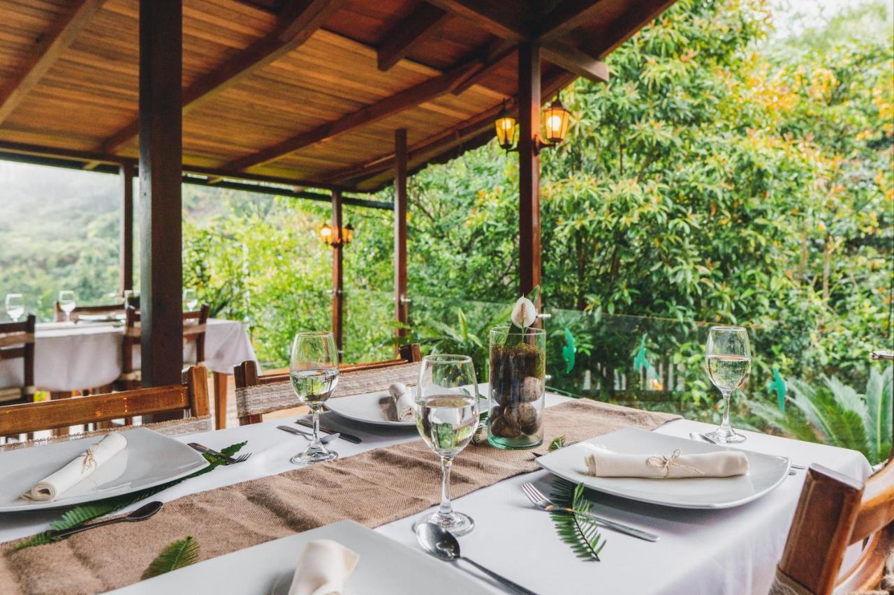 Piripe Wellness Lodge Pacto Esterno foto