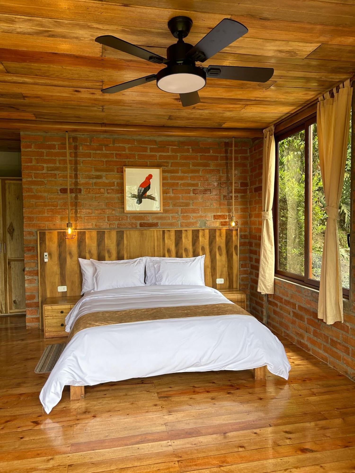 Piripe Wellness Lodge Pacto Esterno foto